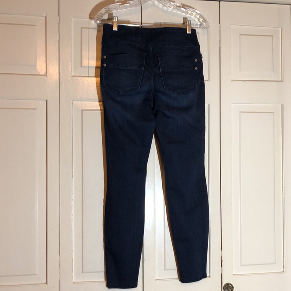 Rock & Republic Fever Denim RX Slimming Zipper Pockets Pull On SZ 6 - Picture 4 of 7